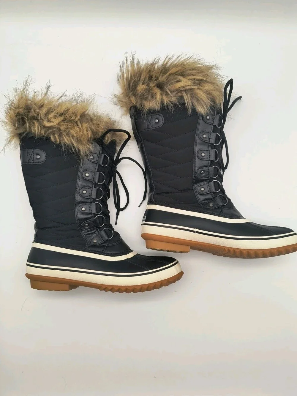 Esprit Women's Evelyn Snow Boot Size 8M Black